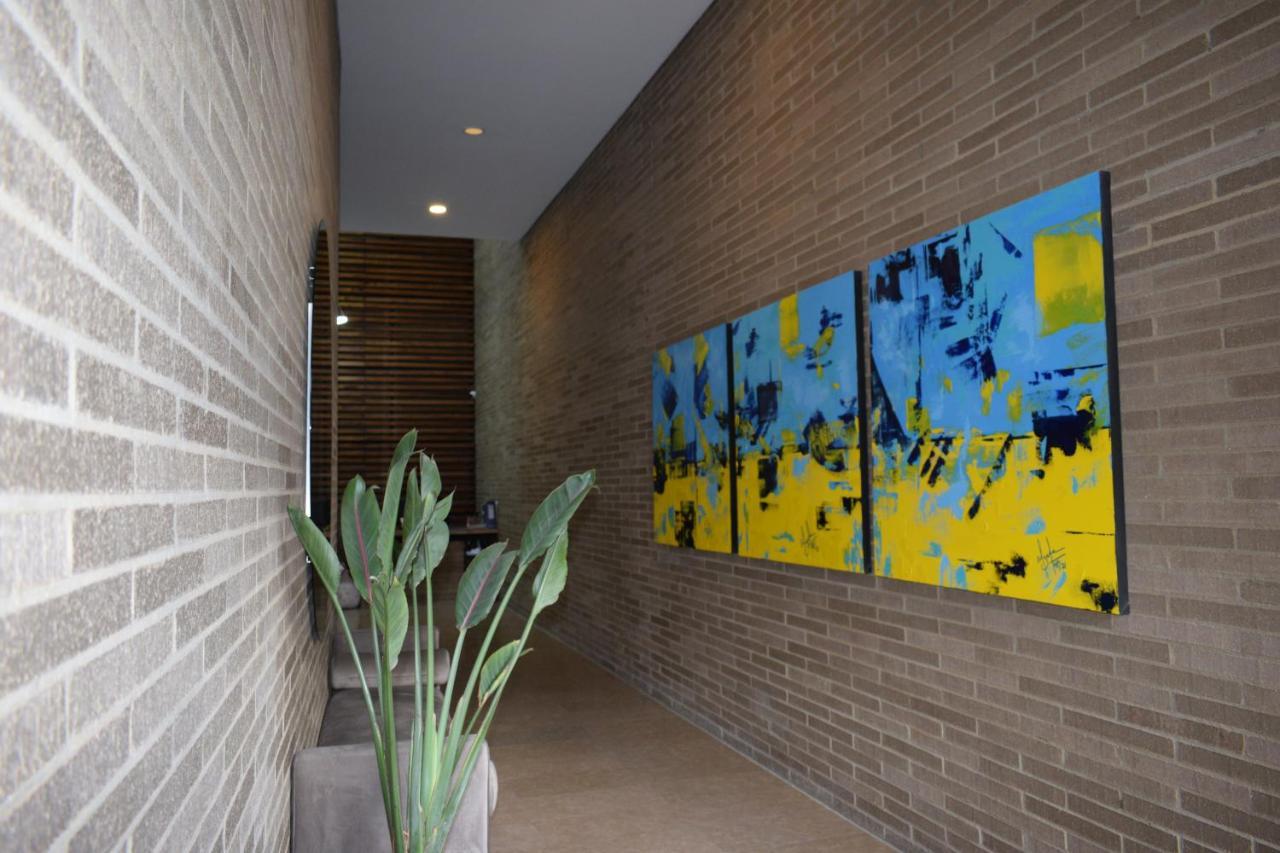 Toscano S Aparta Estudio Hospedaje Amoblado Torre 2 Equilibrium Bogota Bagian luar foto