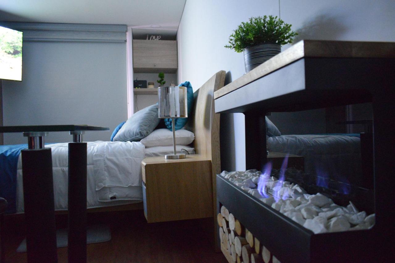 Toscano S Aparta Estudio Hospedaje Amoblado Torre 2 Equilibrium Bogota Bagian luar foto
